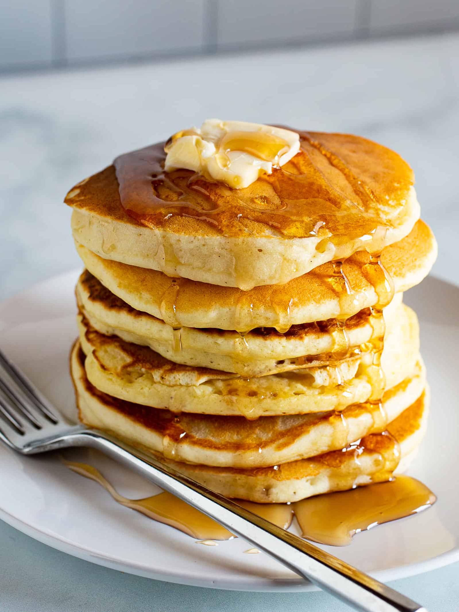  Who says you can't have gluten-free pancakes that taste just as good as regular ones?!