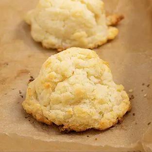  You won't believe that these delicious biscuits are gluten-free and gum-free.